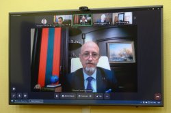 ����� ��������� ������ ������� � ��������� � �����������