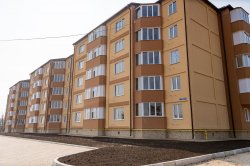 Президентская программа строительства доступного жилья продолжается: в Бендерах сдан многоквартирный дом для работников бюджетной сферы