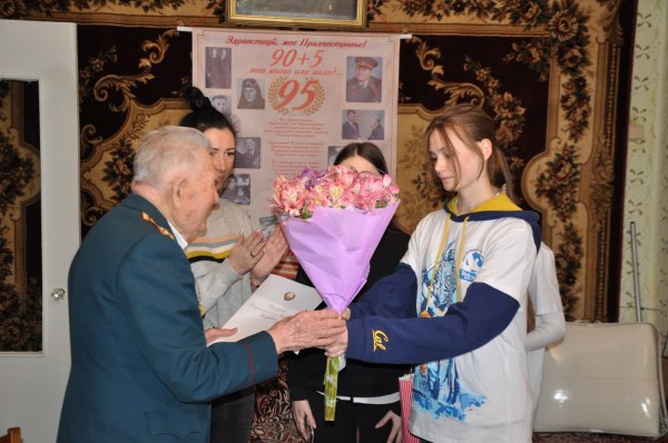 Ветерану ВОВ Георгию Панову исполнилось 96 лет