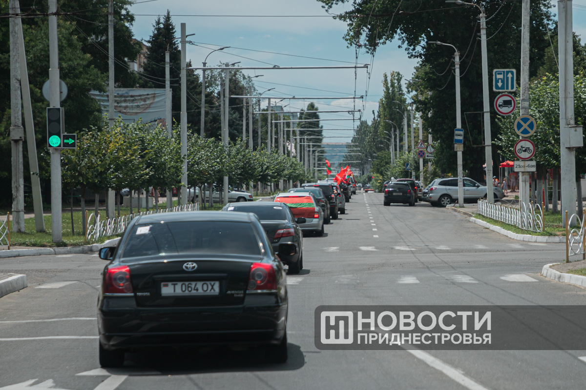 В Приднестровье прошел автомотопробег, посвященный 31-й годовщине ввода  Миротворческих сил РФ в ПМР » Государственная администрация г.Бендеры