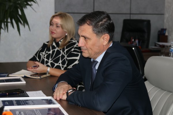 ����� ��������������� ������������� ������ ������ ������� � ��������� 15-� �����, ������� ��������� � ������� �� ������