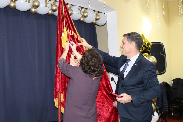 ���������� ������������� ������� 60-������ ������ 